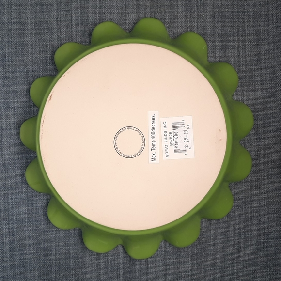 Ruffle Fluted Edge Pottery Pie Plate Baking Green Bake Baker Cook - Picture 3 of 4